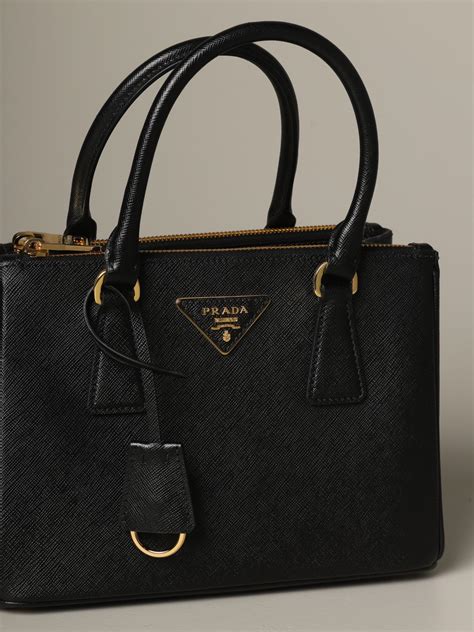 bolso de prada segunda mano|Bolsos de mujer Prada Pre.